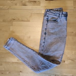 Pastel lavender high-rise jegging